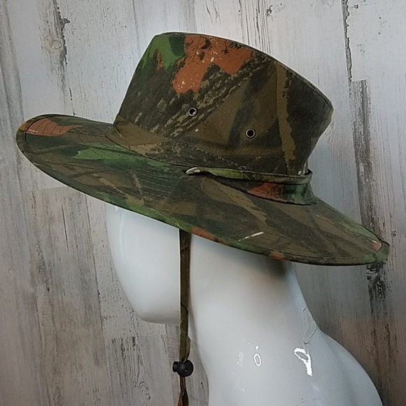 SHADE SHACK CAMO HAT - Picture 4 of 8